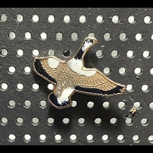 1 Bird Enamel Pin with secure pin back